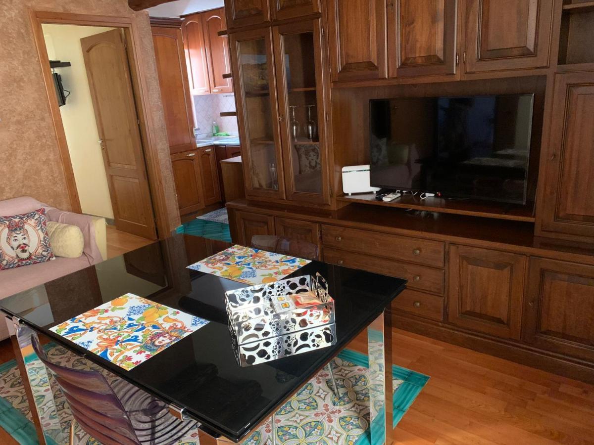 Mela'S House Apartments Cefalu Ngoại thất bức ảnh